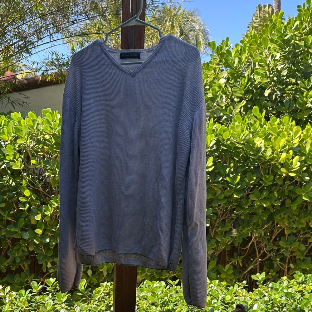 Men's Gray V-Neck Sweater